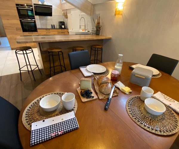 table-a-manger-01-1200-1200